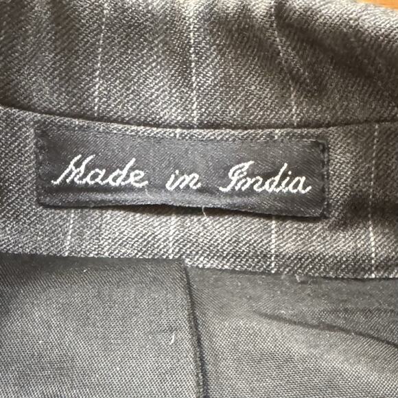 Chaps Woolmark Men’s Blazer Jacket 2-Button Gray Pinstripe Pure Wool Classic - Picture 8 of 8